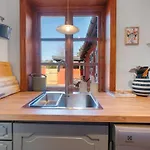 Hakon - 40m From The Sea By Interhome *