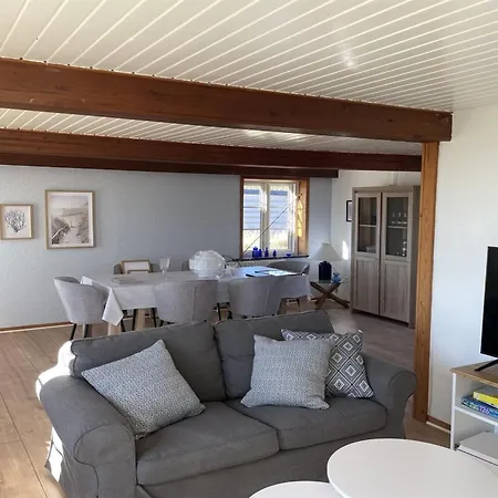 Hakon - 40m From The Sea By Interhome